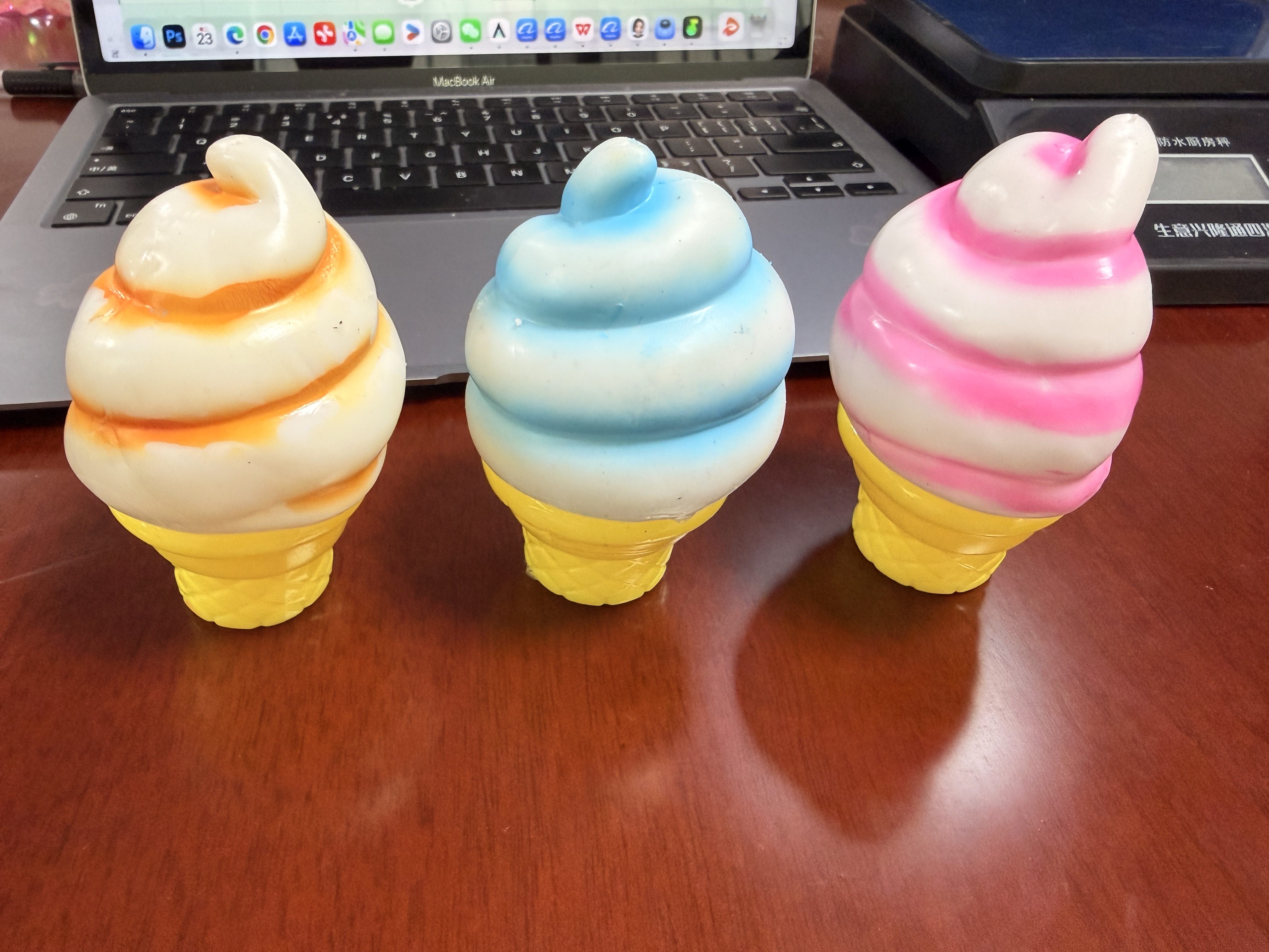 Ice Cream Cone Squishy (NC08)